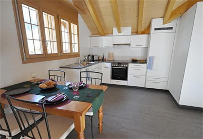 ラウターブルンネンCharming Penthouseアパートメント 部屋 写真
